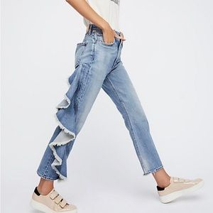 Citizens of humanity estella ruffle leg jeans